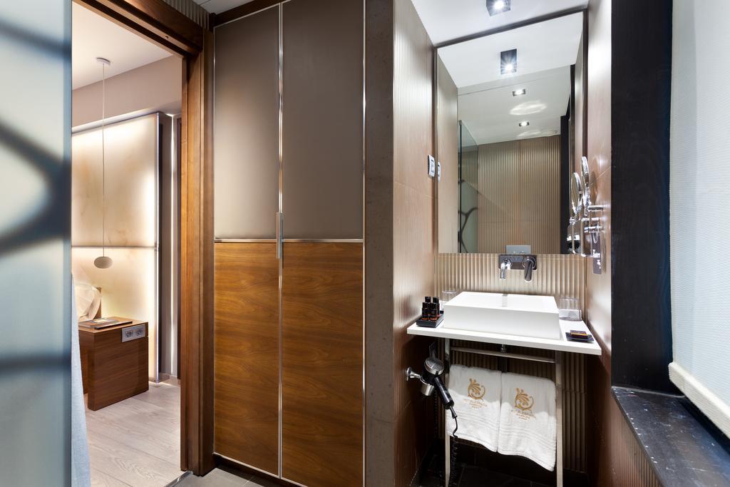 Hotel Espana Ramblas 4*